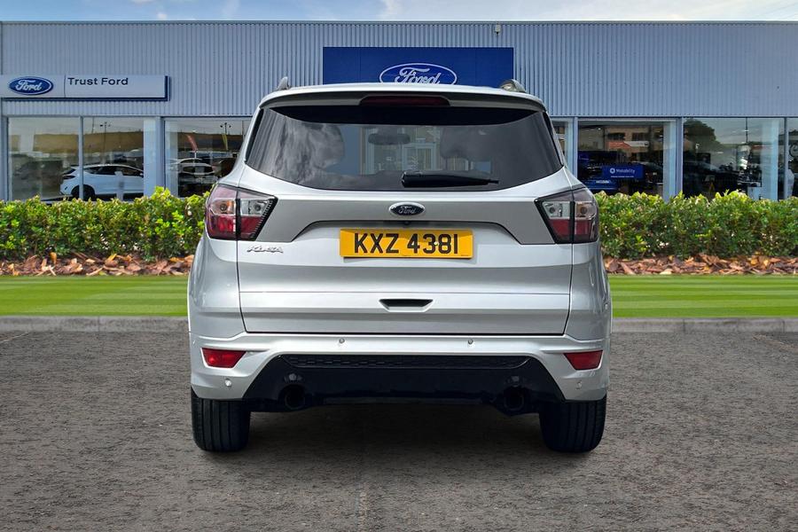 Ford KUGA Photo autoimg-f88fc3a7fe132e8fd19ba00c844c2382bd1de70f.jpg
