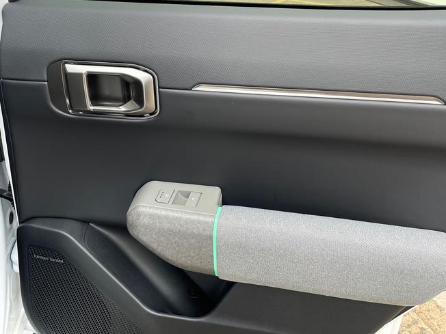 KIA EV4 Photo 33