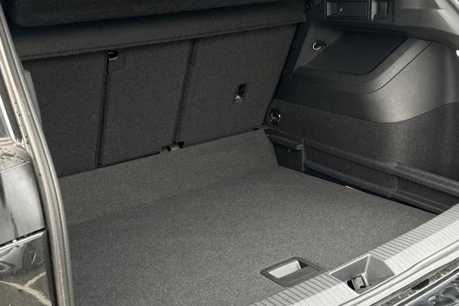 VOLKSWAGEN Tiguan Photo 48