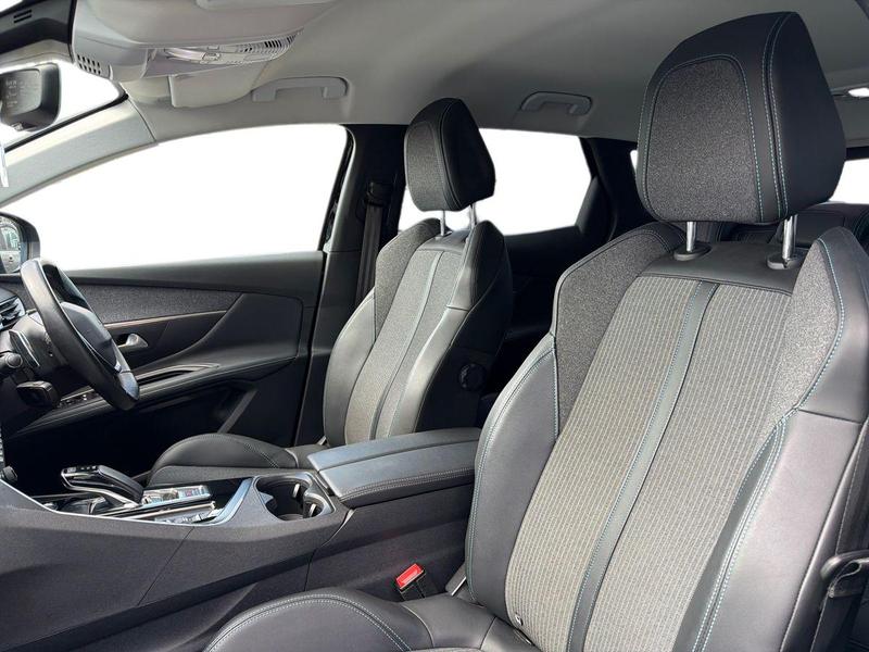Used Peugeot 3008 YP71HYN 16