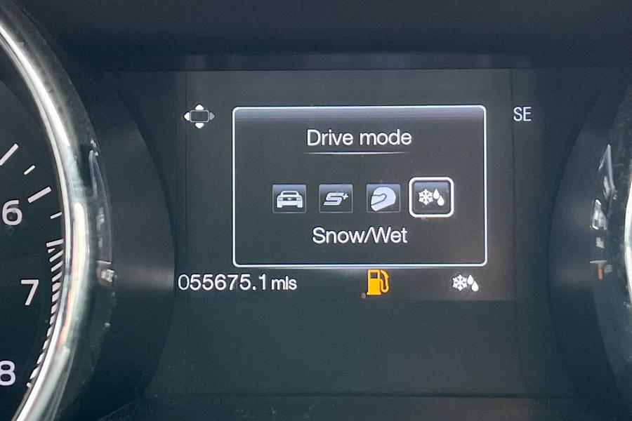 Ford MUSTANG Photo autoimg-f894bd5d9bf0066562d037e52e8d8602188123a3.jpg