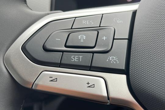 Volkswagen T-cross Photo autoimg-f894d1fb3aea5dd03dbc926889f306c0c3f3eeef.jpg