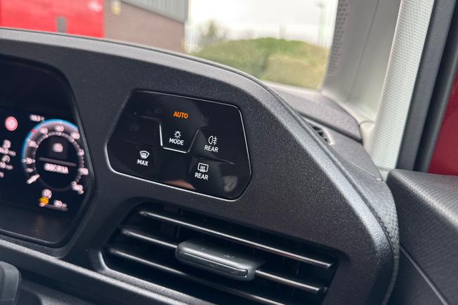 VOLKSWAGEN Caddy Maxi Photo 29