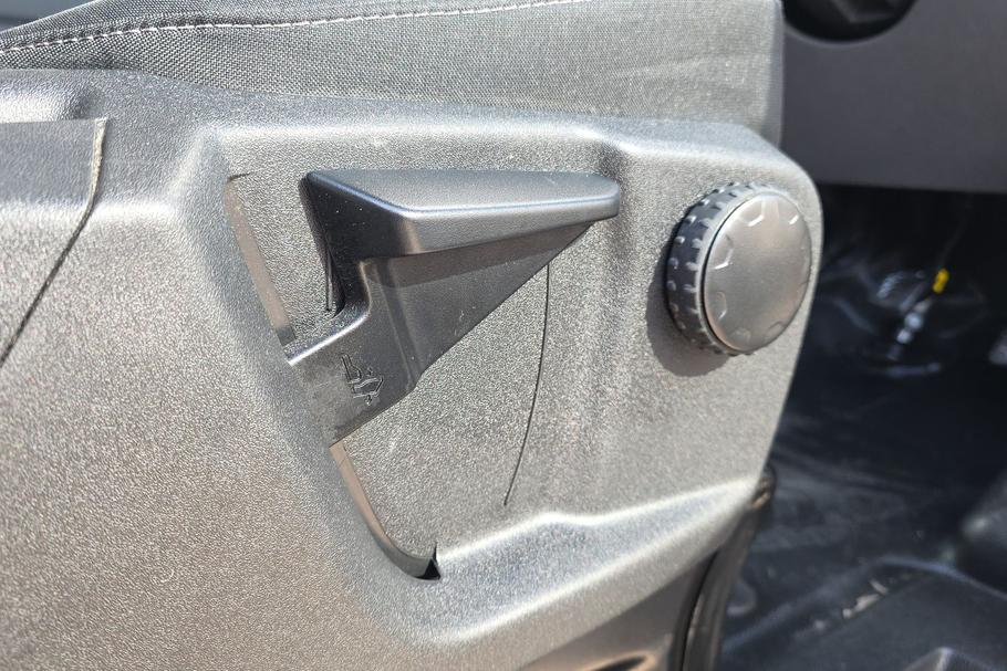 Used FORD TRANSIT WR75JGF 32