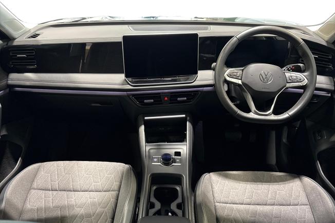 VOLKSWAGEN Tiguan Photo 10