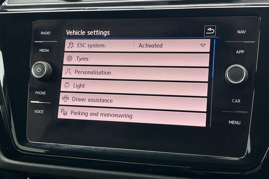 Volkswagen TOURAN Photo autoimg-f89daa7a1babb7bddc82572a7e345152e6548fa8.jpg