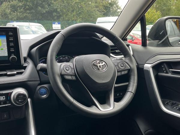 Toyota RAV4 Photo autoimg-f8a0531f1a68ed1671239943304dc5d52e63496d.jpg