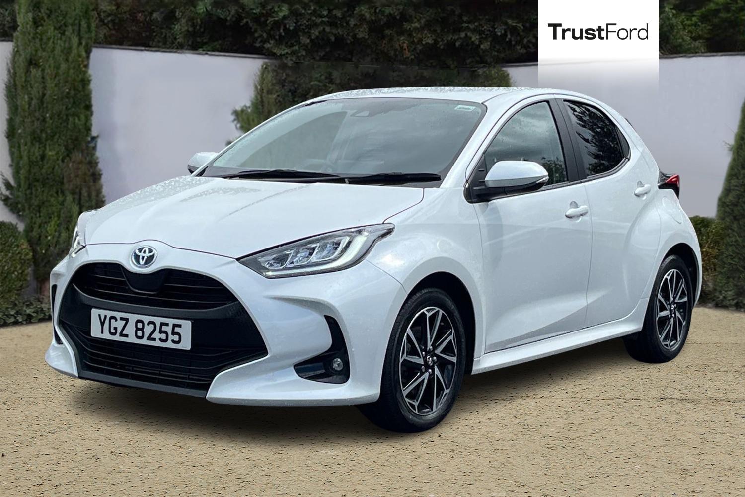 Toyota YARIS Photo 4