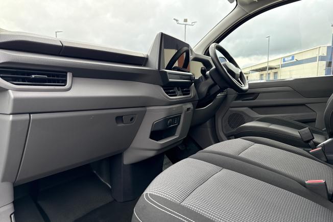 Volkswagen E-Transporter Photo 35
