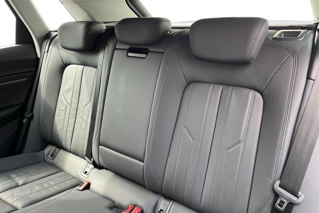 Audi e-tron Photo 9