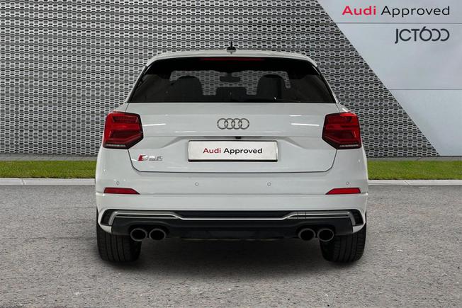 AUDI SQ2 Photo 7