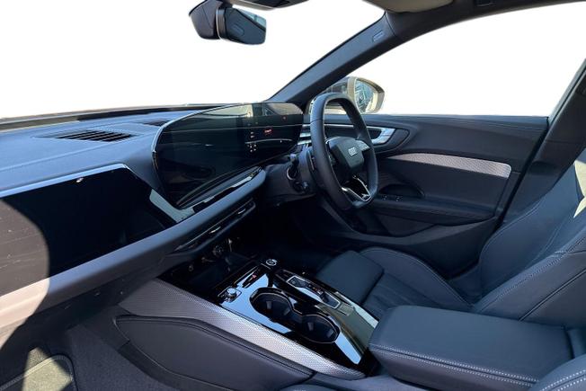 AUDI A5 Avant Photo 2