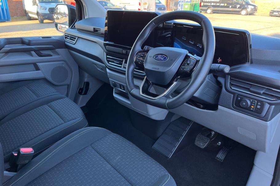 Used Ford TOURNEO CUSTOM 14