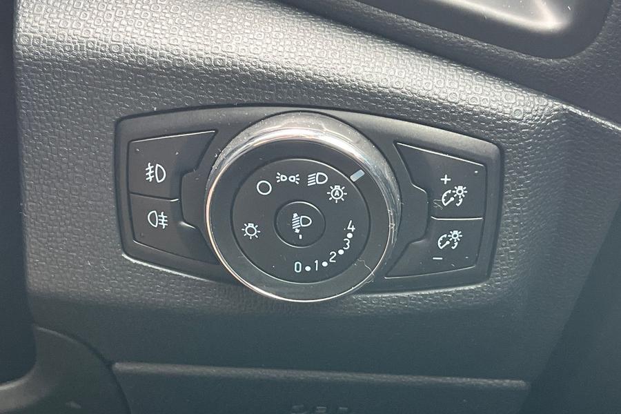 Ford EcoSport Photo autoimg-f8a9792fdb24210ebd22b74bdc59a2a8397ff192.jpg