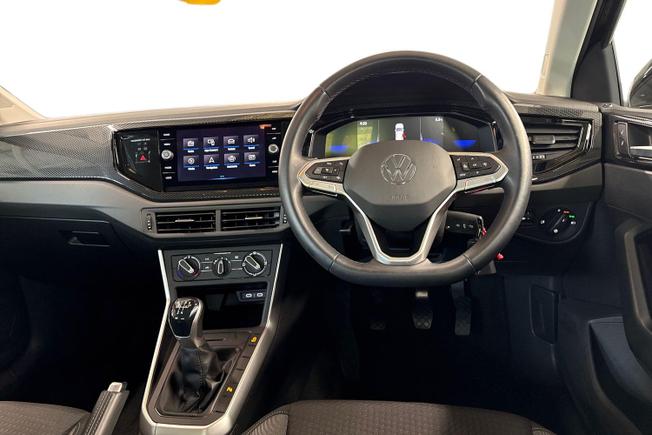 VOLKSWAGEN Polo Photo 11
