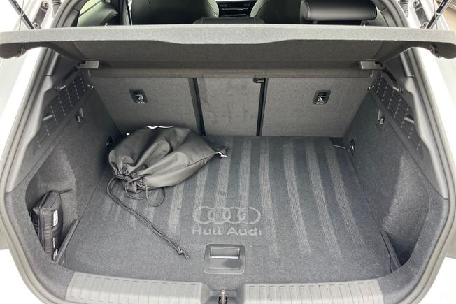 AUDI A3 Photo 12