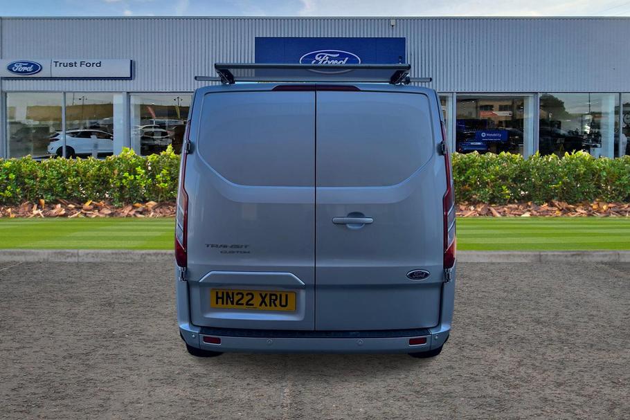 Used FORD TRANSIT CUSTOM HN22XRU 13