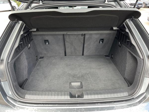 Audi A3 Photo autoimg-f8b26a8eaa5f49103f4aa8b316efaf7e9fc1079b.jpg