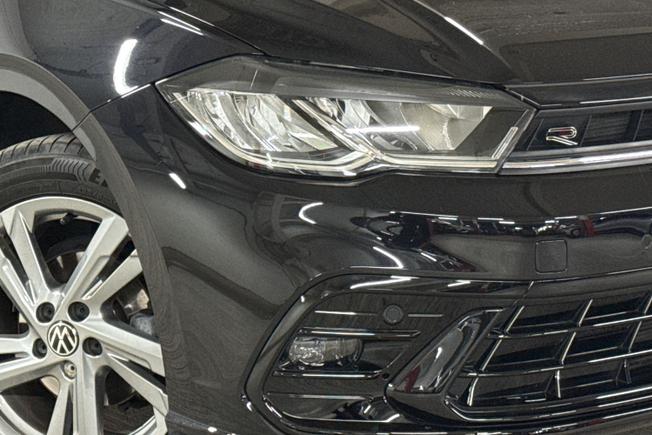 VOLKSWAGEN Polo Photo 19