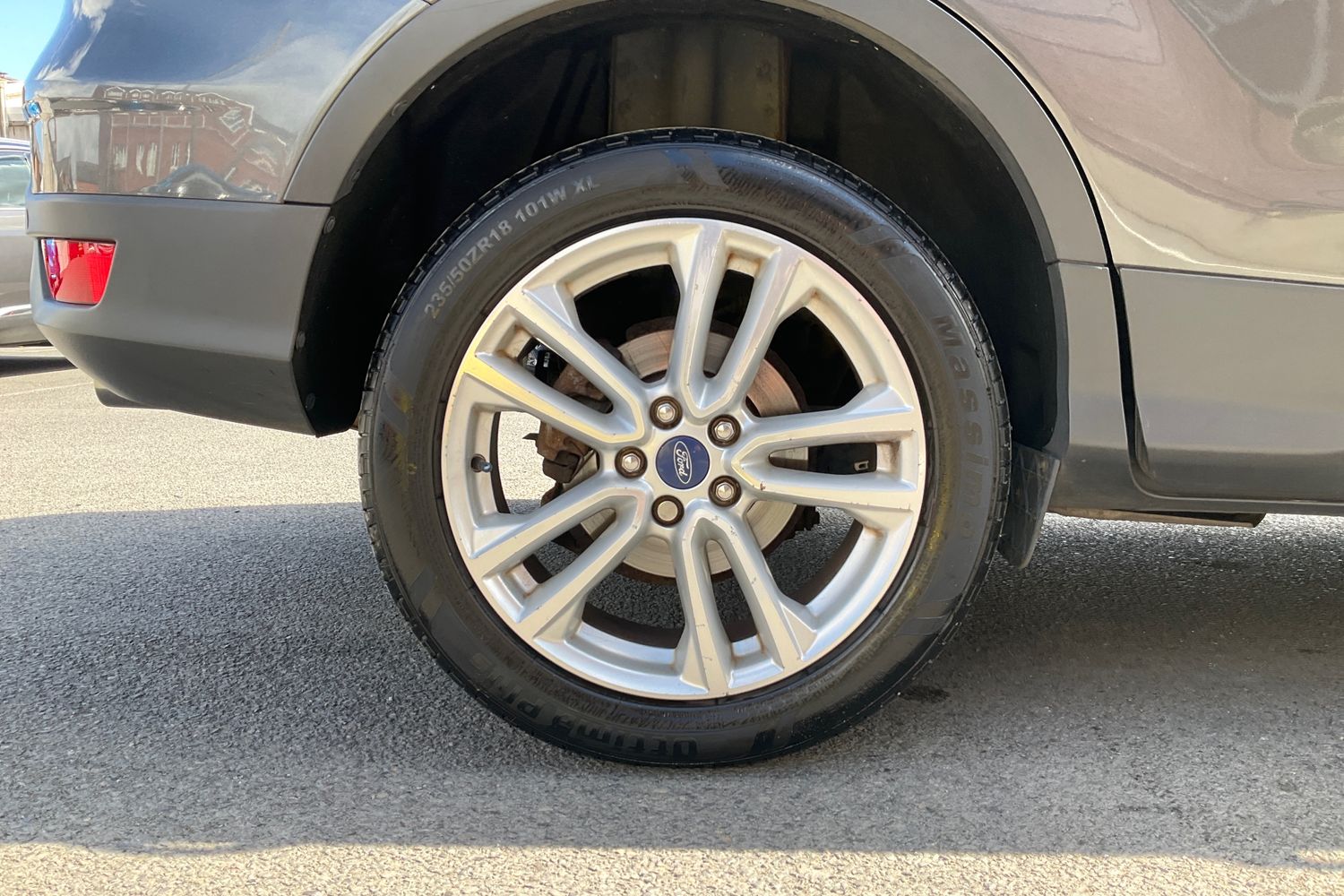 Ford KUGA Photo 7