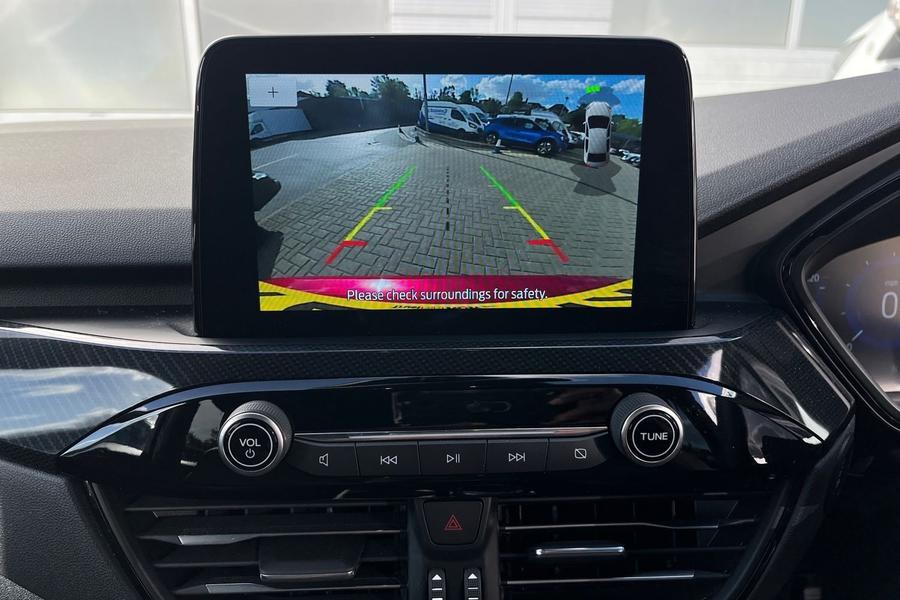 Ford Kuga Photo autoimg-f8b72cd9c93cc6caf5cc616242a5603f3dcdf69b.jpg