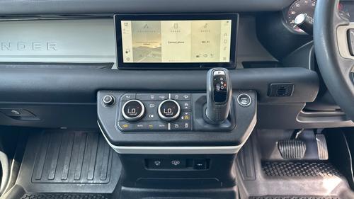 Land Rover Defender Photo autoimg-f8b73bf03f1f775d6246fa37d194a95c3191834e.jpg