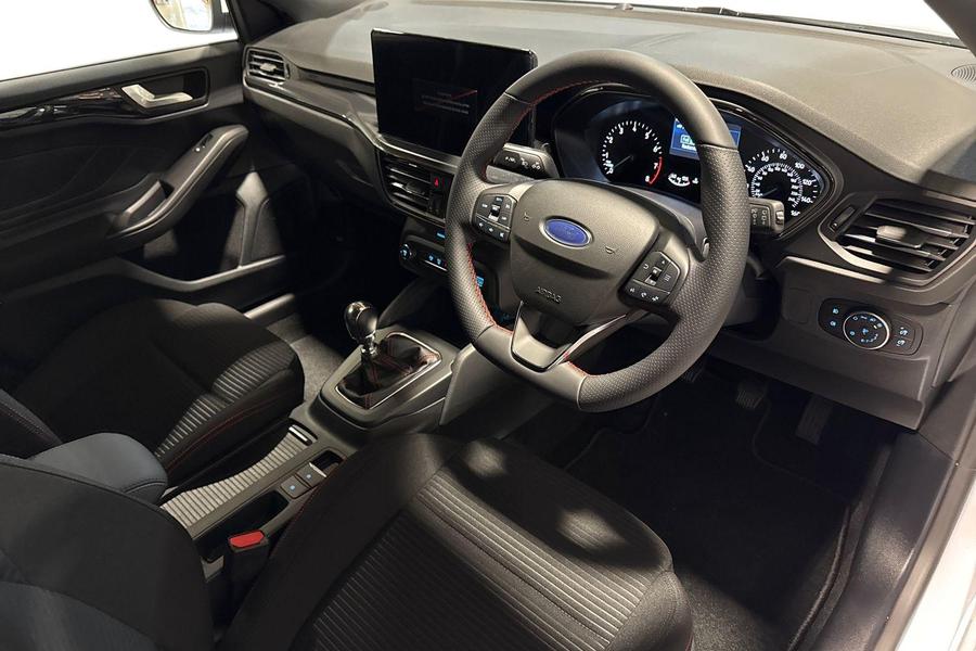 Ford Focus Photo autoimg-f8b983bb9989e0c332980b15516db79863944ace.jpg