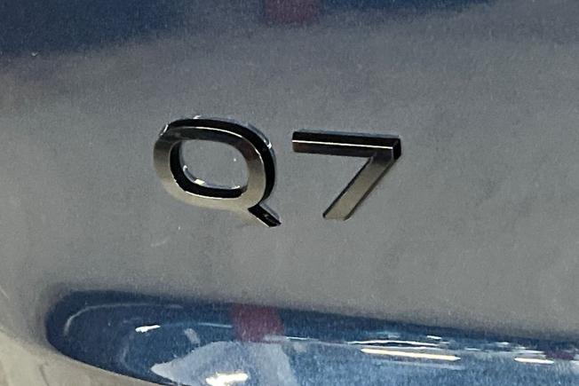 Audi Q7 Photo 34