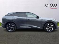 CHANGAN Deepal S07 Photo 4