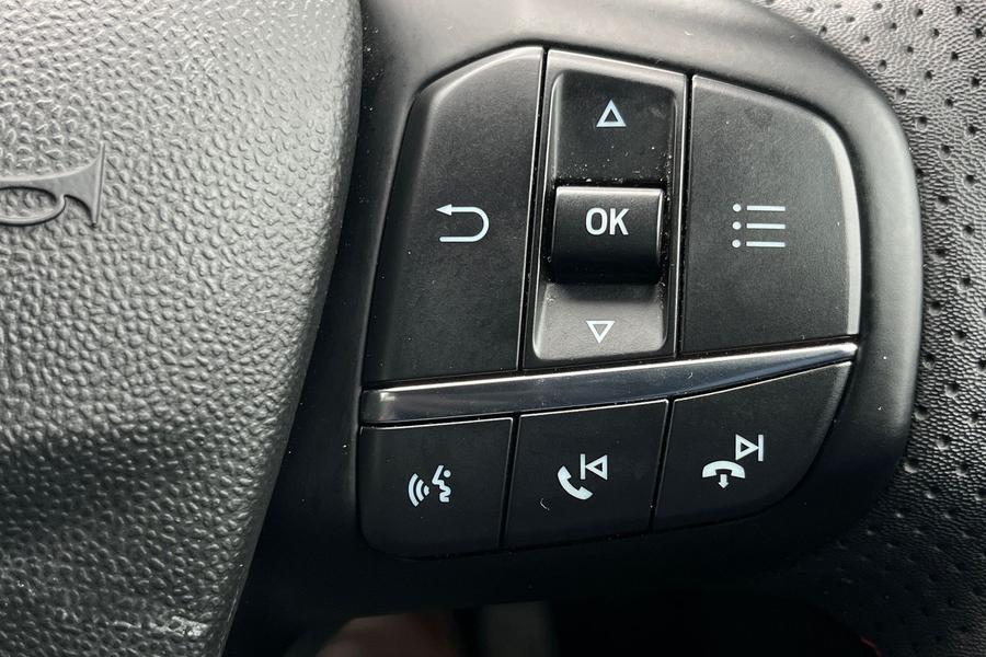 Ford Fiesta Photo autoimg-f8c5be94da3666d0d46182c7b8f3f667949c99b3.jpg
