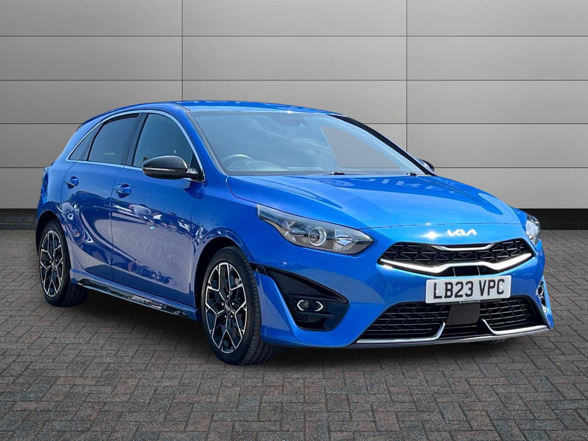 Kia Ceed Photo 0