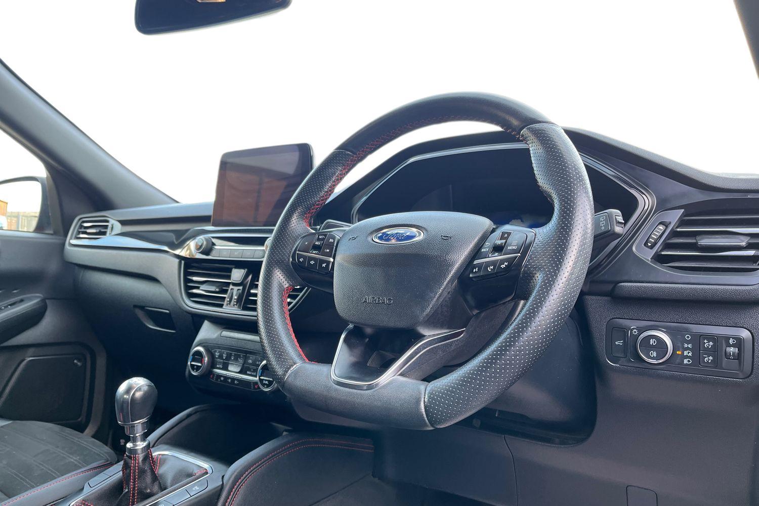 Ford KUGA Photo 8