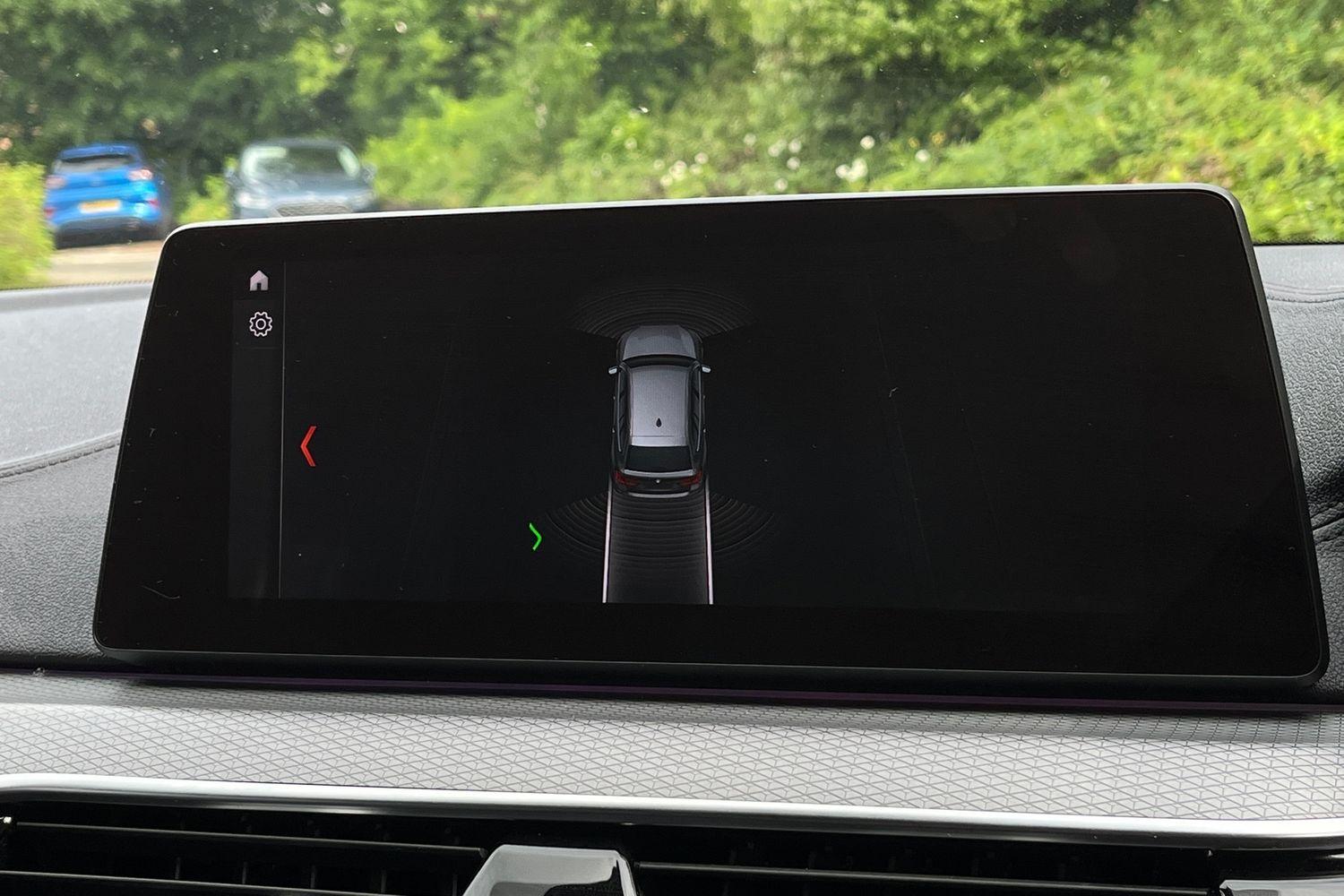BMW 5 Series Photo 26