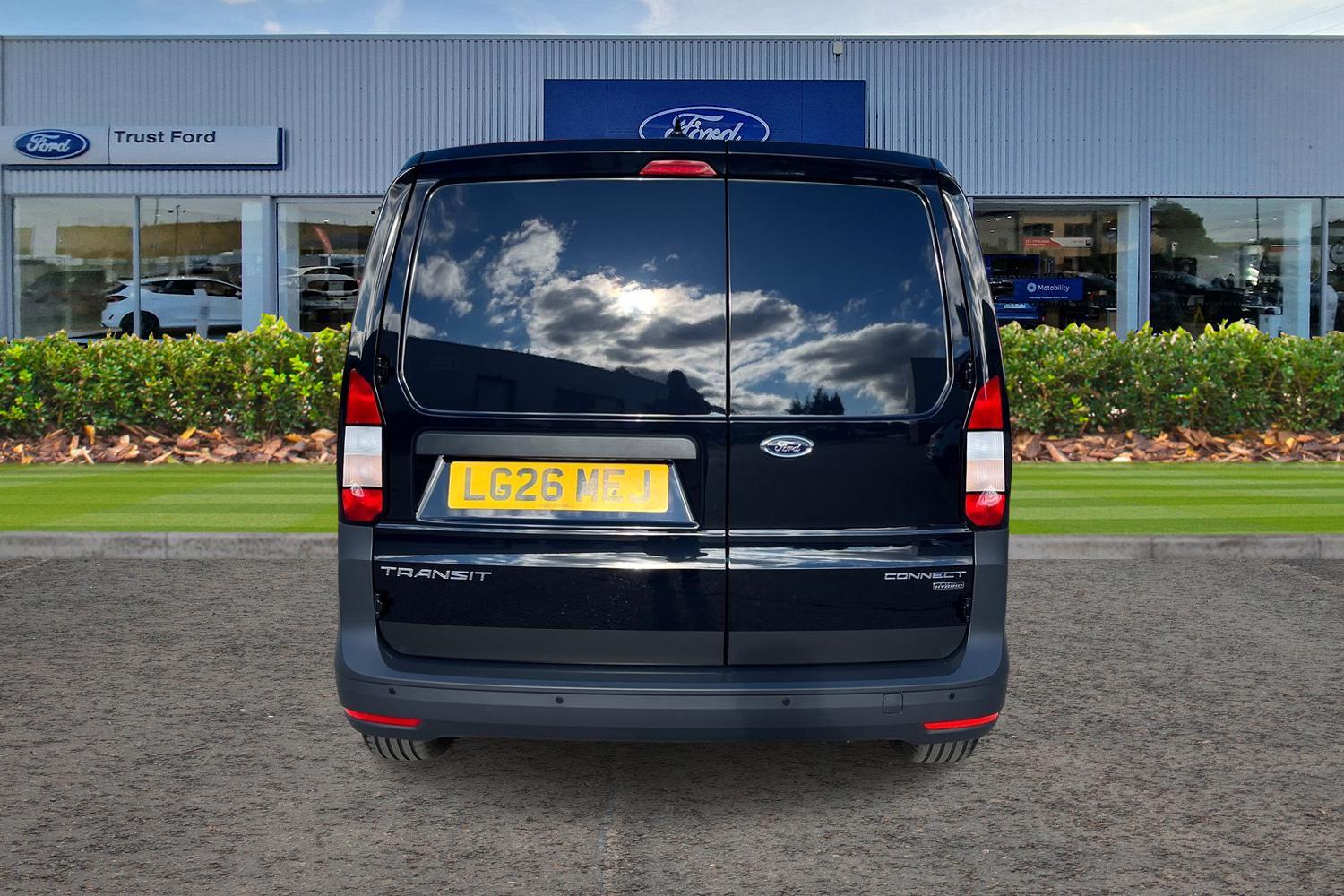Ford TRANSIT CONNECT Photo 12