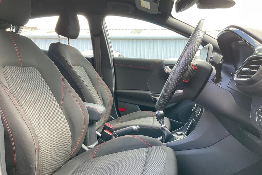 Ford PUMA Photo autoimg-f8d317adaae1e8c7470e9f120b6a45b2c3989b22.jpg
