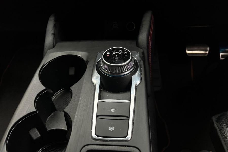Ford Kuga Photo autoimg-f8d3e796f9593f1b33cc230dcc7bd2df7d10c34e.jpg