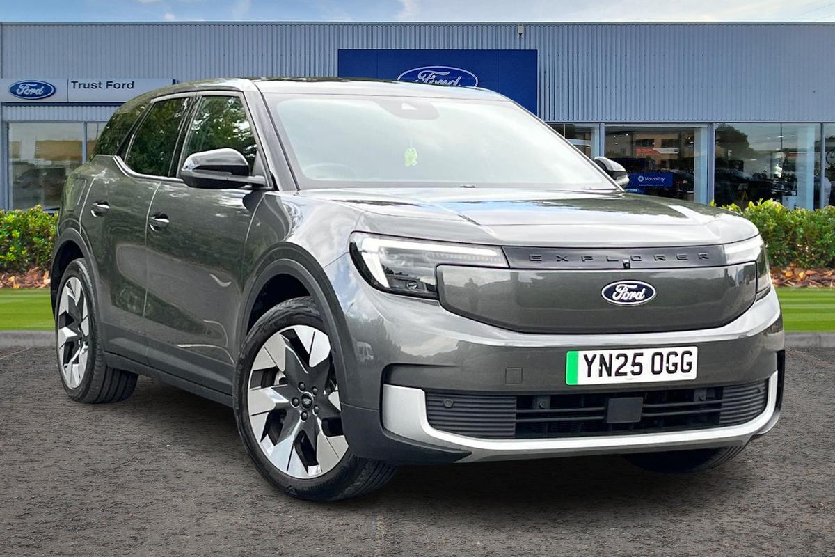 Ford Explorer listing photo