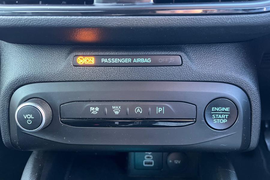 Ford FOCUS Photo autoimg-f8da2056e10ae05abd295c93bb207999cebc7de1.jpg