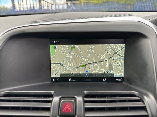 VOLVO XC60 Photo 35