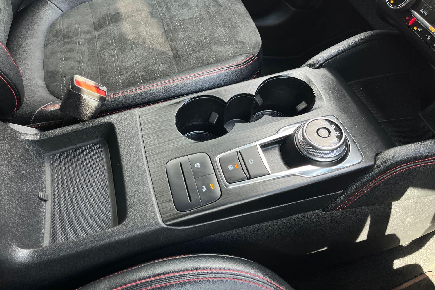 Ford Kuga Photo 34