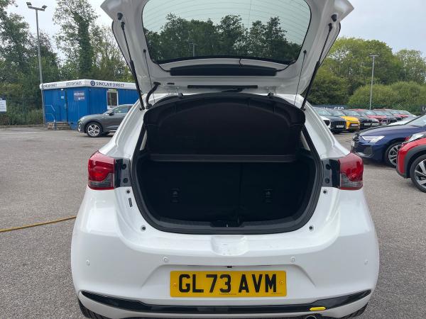 Mazda Mazda2 Photo autoimg-f8dd1873a4b3e0e58ba97782f8934870870111f8.jpg