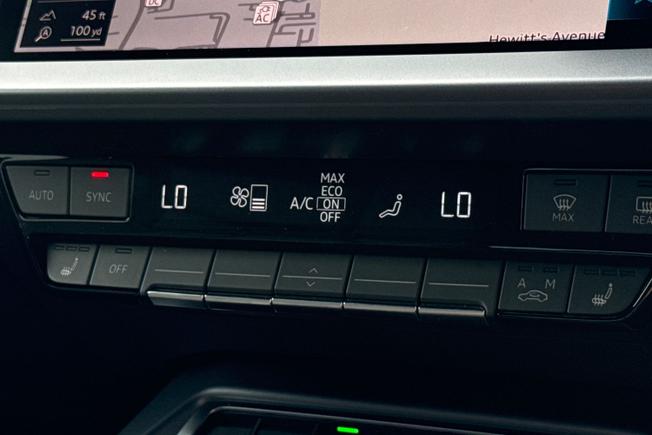 Audi A3 Photo 36