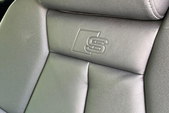 Audi Q4 E-Tron Photo 37