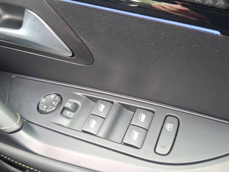 Used Peugeot 208 NU26BYC 24