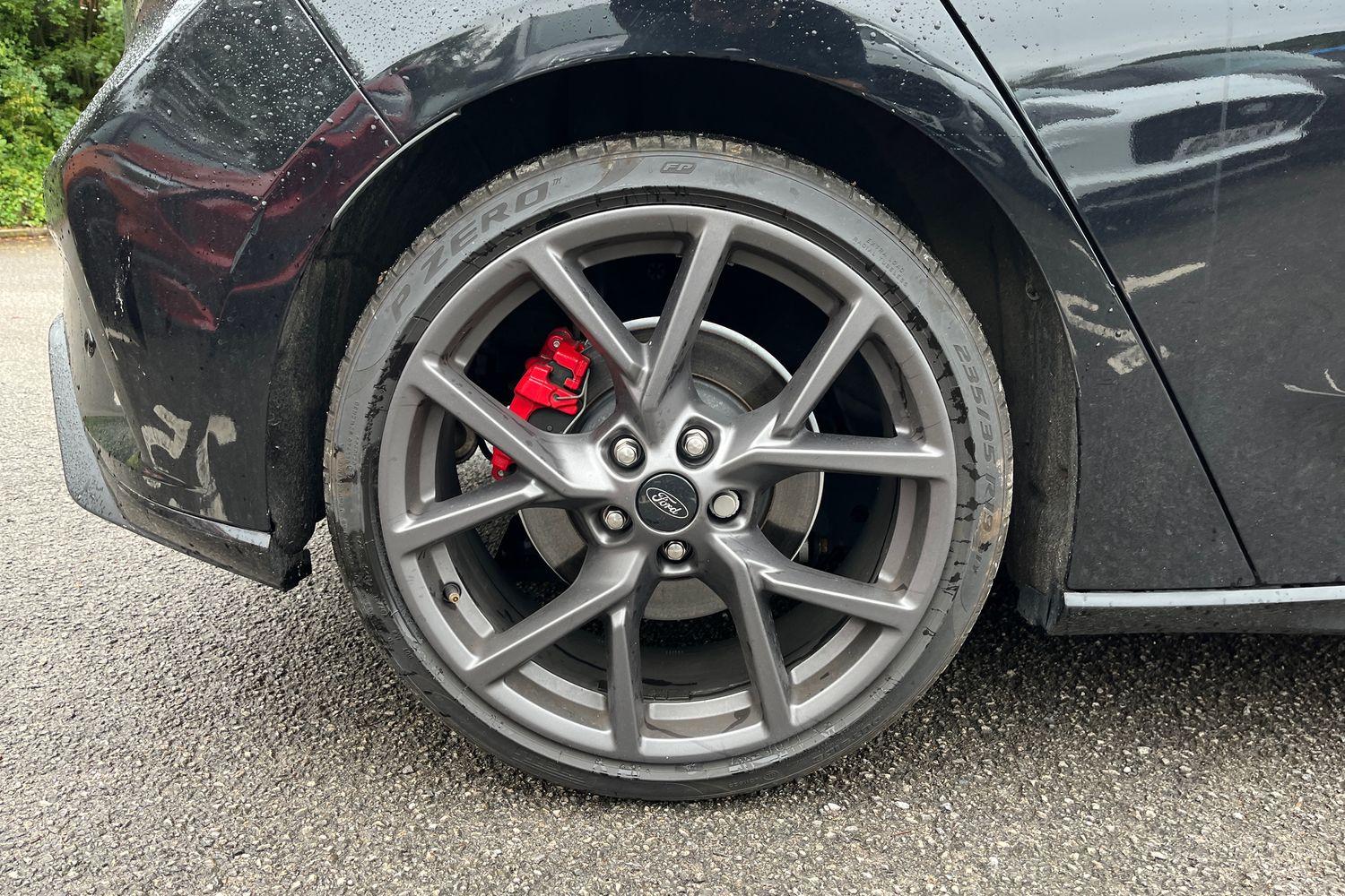 Ford Focus Photo 7