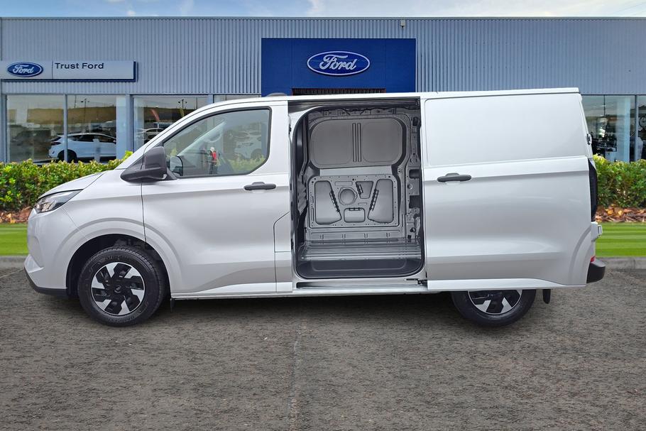 Used Ford TRANSIT CUSTOM 5