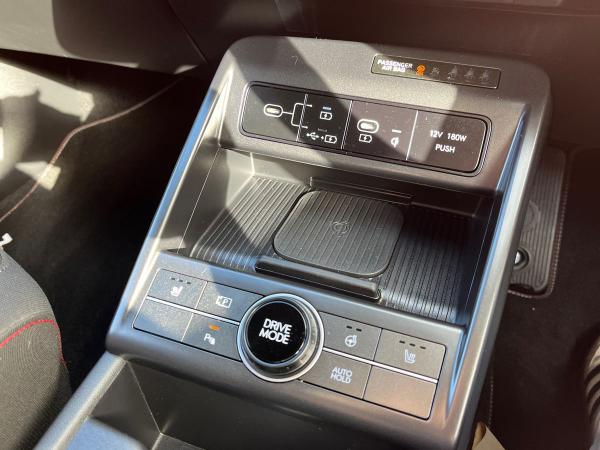 Hyundai KONA Photo autoimg-f8e84f9f57ba6c2411282624ed68390284a5f4af.jpg