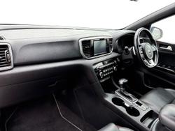 KIA Sportage Photo 2