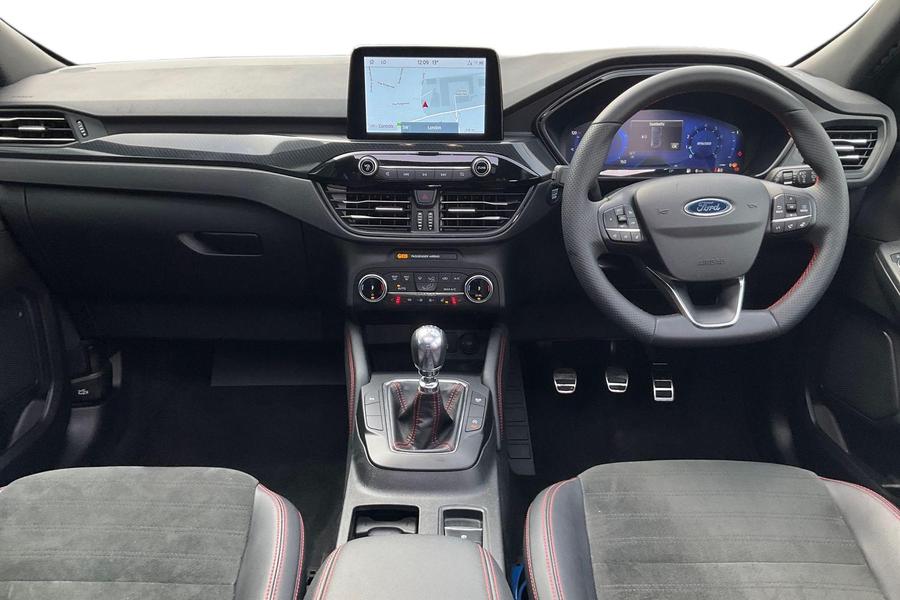 Ford Kuga Photo autoimg-f8ee9c00c36aa22bc2323f326f252d6e0051d268.jpg