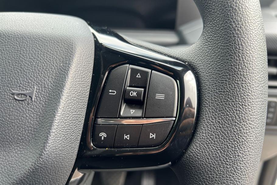 Used Ford E-TRANSIT CUSTOM HV75LZR 35